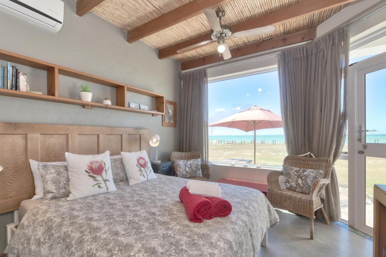 Colours Of The Sea Apartment Struisbaai Exterior photo