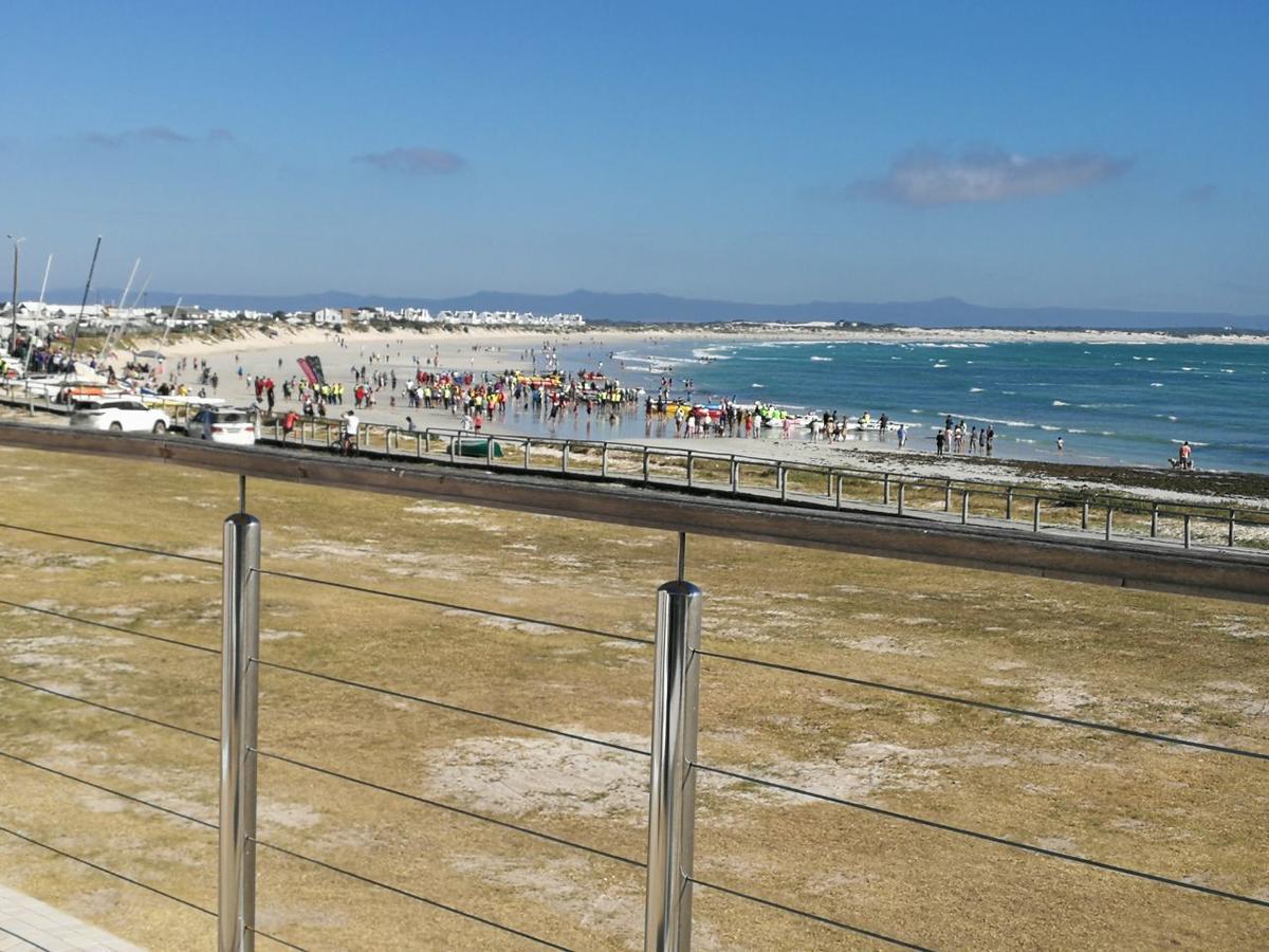 Colours Of The Sea Apartment Struisbaai Exterior photo
